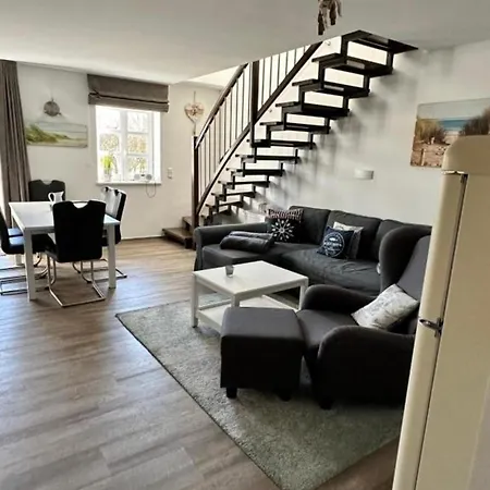 Kapitänskajüte Am Bakenberg- D21 *