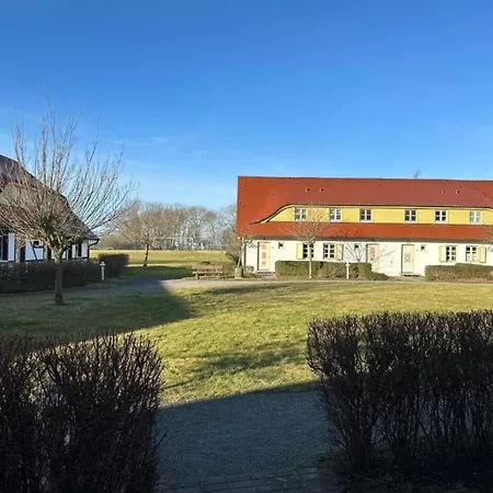 Kapitänskajüte Am Bakenberg- D21 Apartment