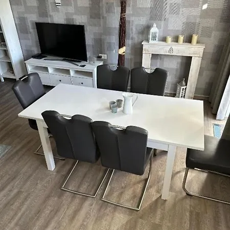 Kapitänskajüte Am Bakenberg- D21 *